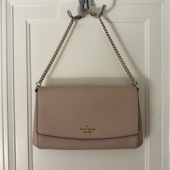 kate spade Handbags - Kate Spade Tan Shoulder Bag